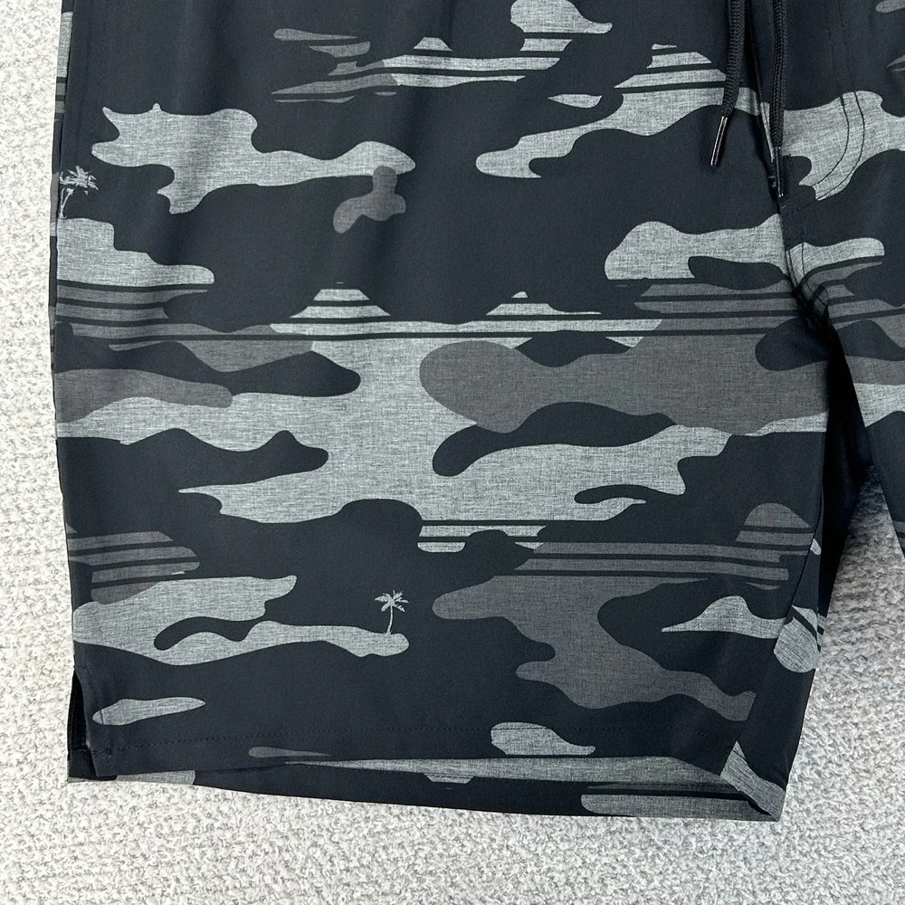Travis Mathew Shorts Mens 2XL 40